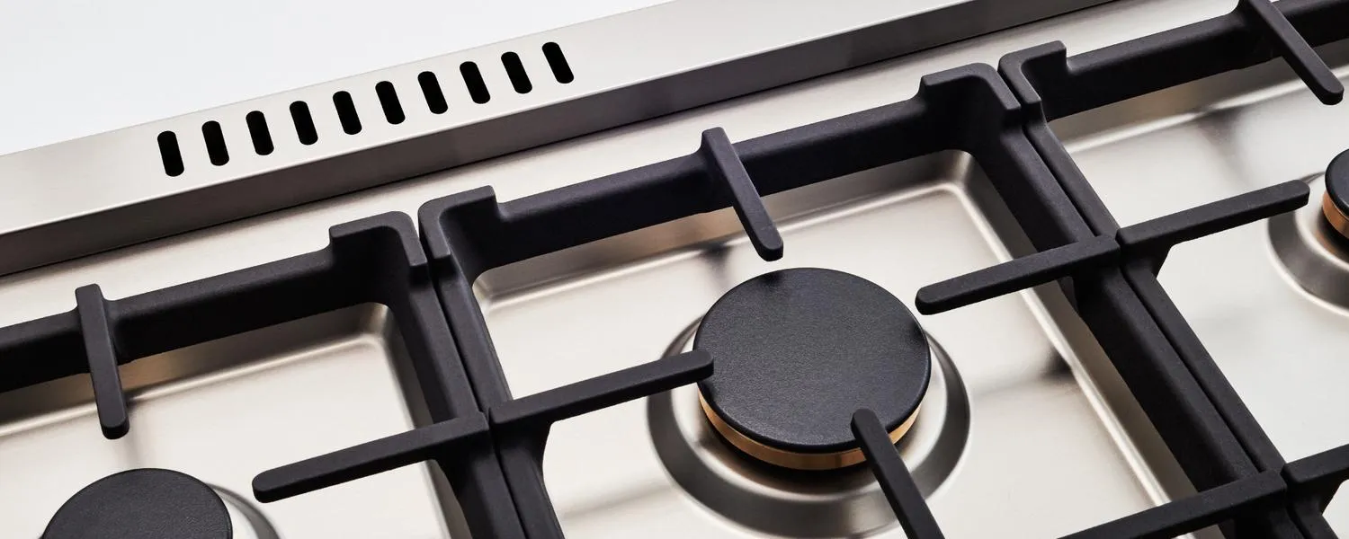 Bertazzoni PRO304BFGMNET 30 Inch All Gas Range, 4 Brass Burners Nero