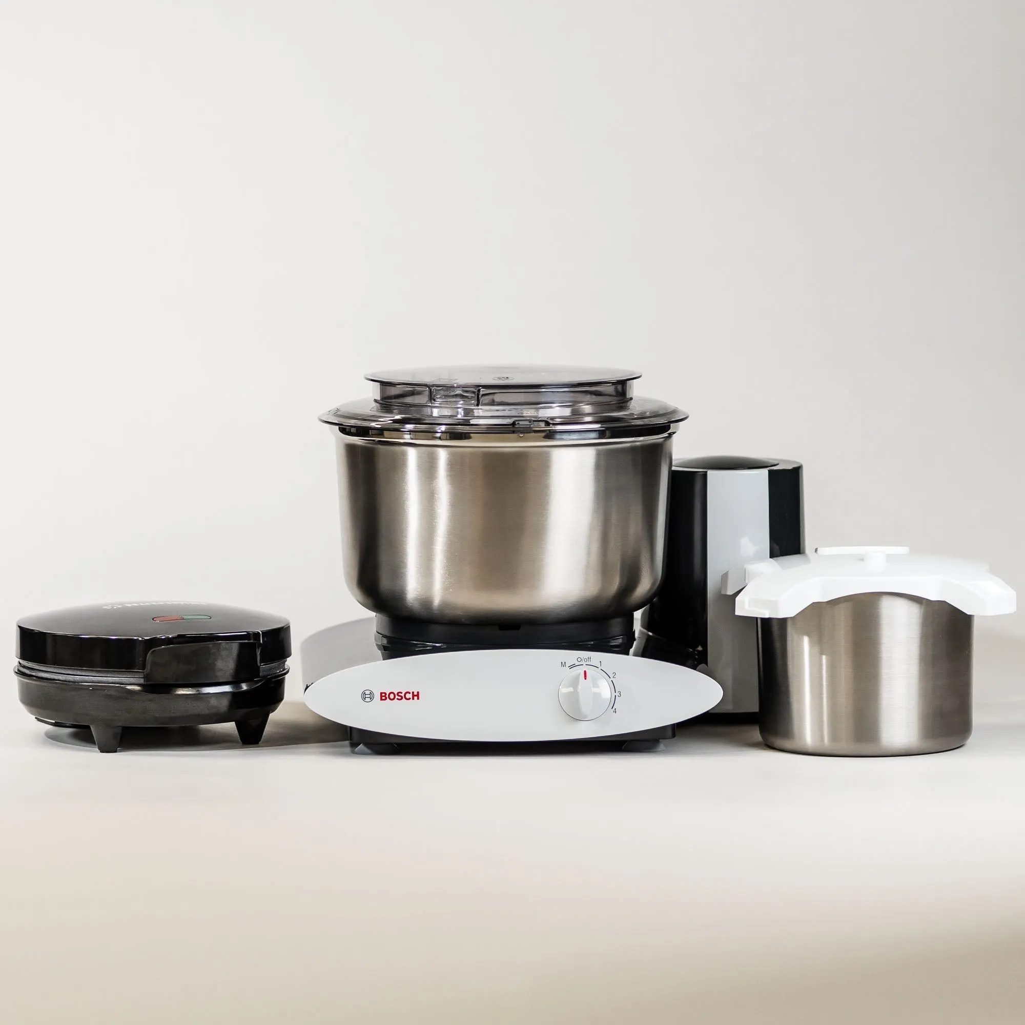 Bosch Pro Mixer MUM6N10UC - My-Go-To-Mixer for Kitchen "Kneads"
