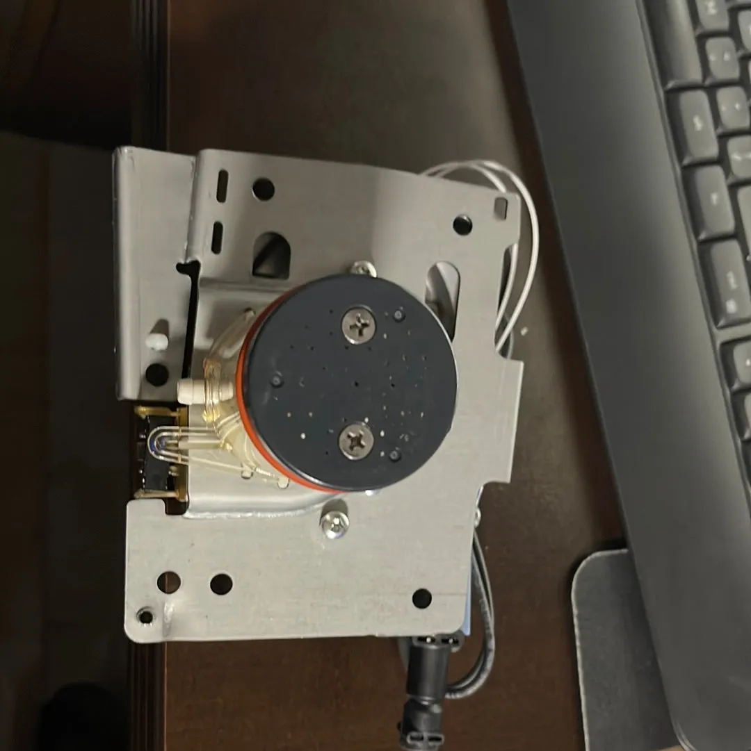 GENERATOR WITH MECHANICS VALVE ASSEMBLY (6X1 120V)